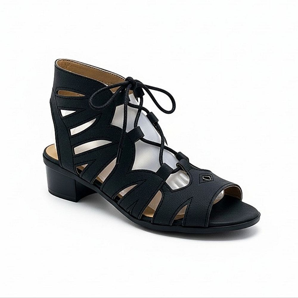 NEW! Bella Marie Mule Sandal
